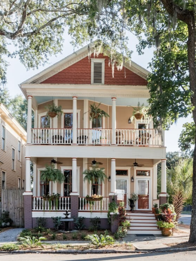 Best Airbnbs in Savannah Story