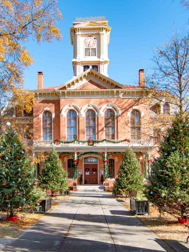 Best Places to Celebrate Christmas in Georgia